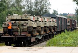 Cinq ZTZ-96B arrivent en Russie (© Ministère russe de la défense)